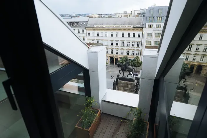 Pronájem kanceláře, Praha - Nové Město, Václavské náměstí, 326 m2