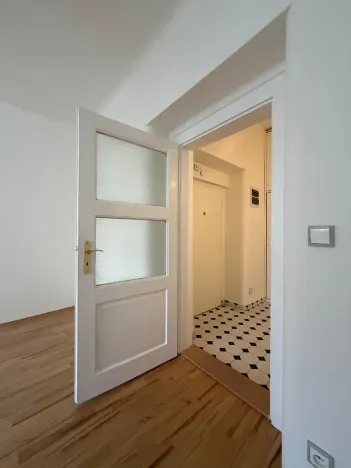 Pronájem bytu 2+kk, Praha - Žižkov, Křišťanova, 58 m2