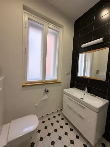 Pronájem bytu 2+kk, Praha - Žižkov, Křišťanova, 58 m2