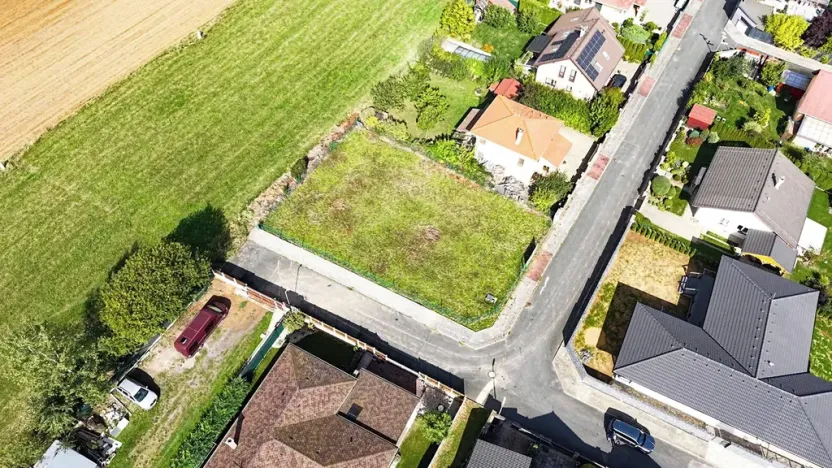 Prodej pozemku pro bydlení, Kozojedy, Oblouková, 658 m2