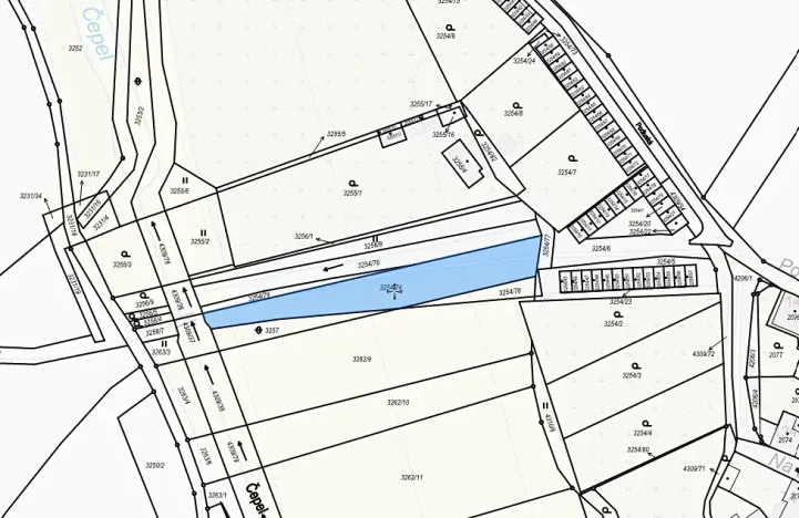 Dražba pozemku, Roudnice nad Labem, 1142 m2