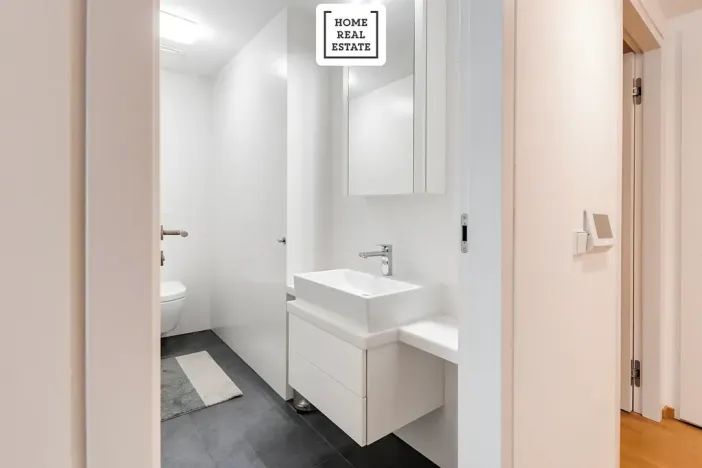 Pronájem bytu 2+kk, Praha - Smíchov, Kobrova, 100 m2