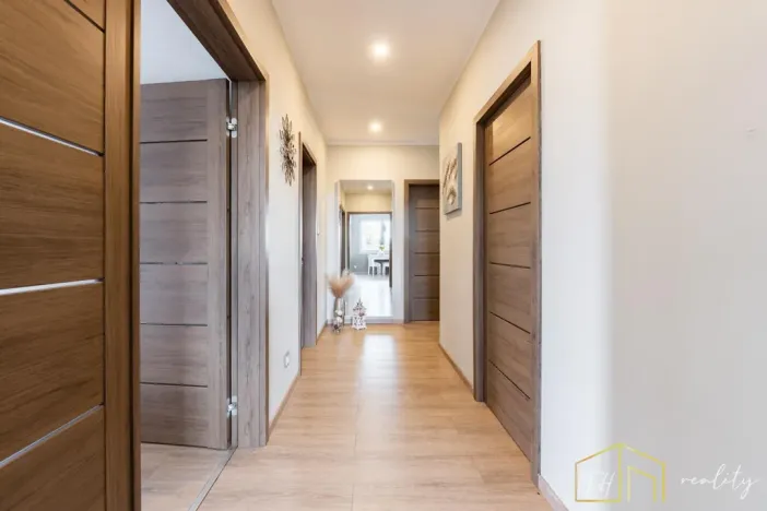 Prodej rodinného domu, Dubí - Mstišov, Mstišovská, 154 m2