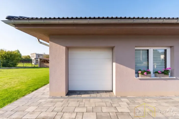 Prodej rodinného domu, Dubí - Mstišov, Mstišovská, 154 m2