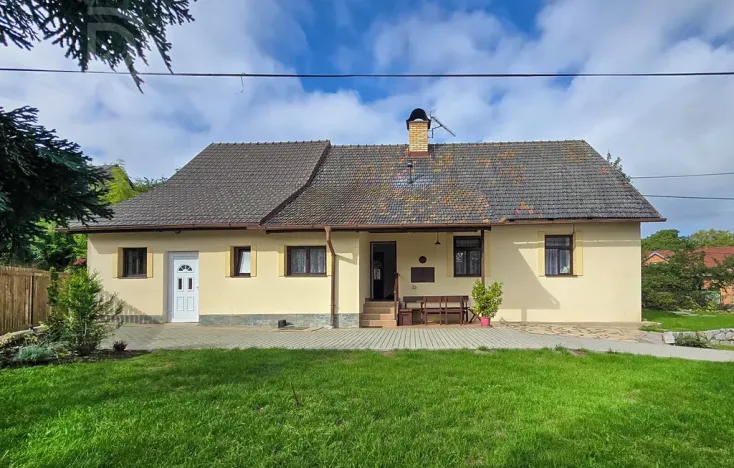 Pronájem rodinného domu, Pyšely, Na Návsi, 110 m2