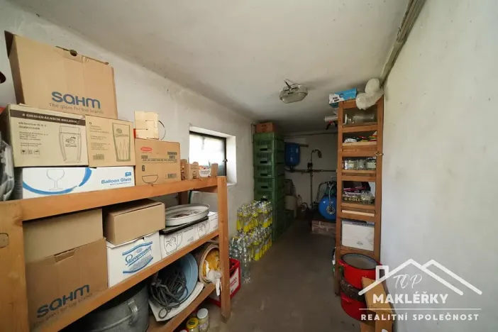 Prodej rodinného domu, Bělušice, 200 m2