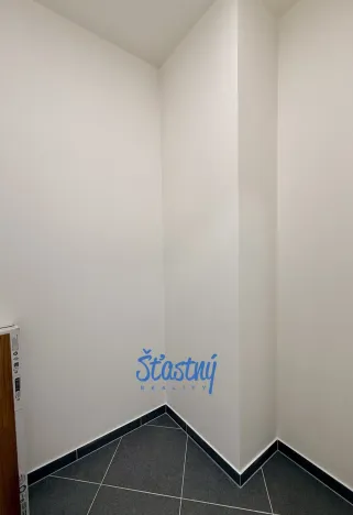 Prodej bytu 2+kk, Praha, Čakovická, 55 m2