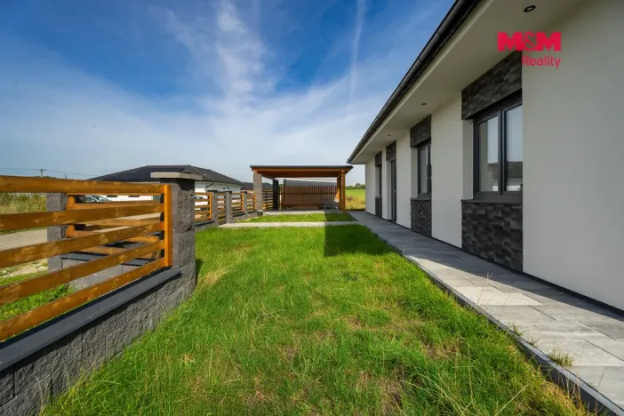Prodej rodinného domu, Bělušice, 113 m2