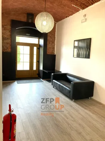Pronájem kanceláře, Praha - Zbraslav, K Radotínu, 19 m2