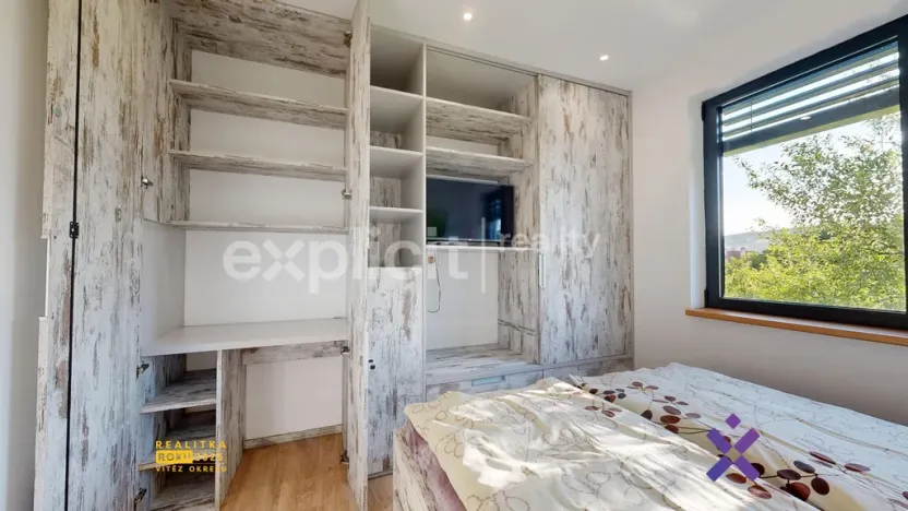 Pronájem bytu 2+kk, Pozlovice, Antonína Václavíka, 40 m2