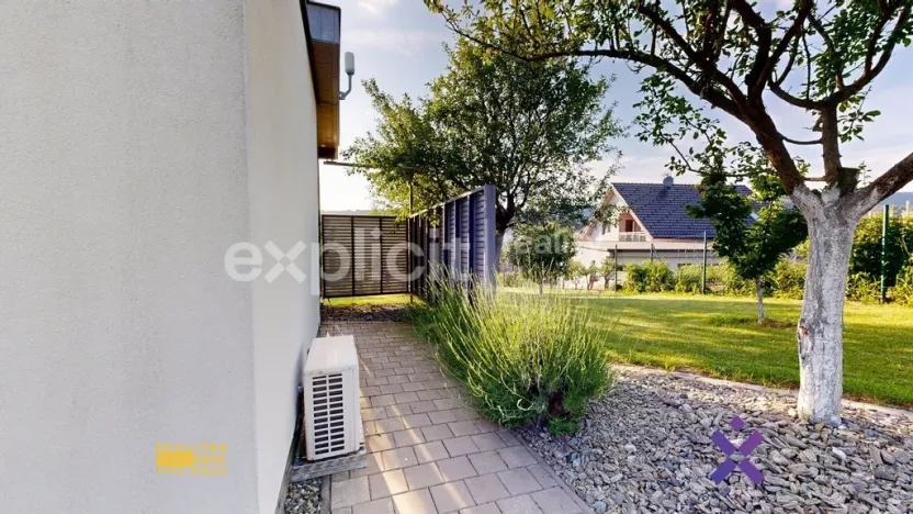 Pronájem bytu 2+kk, Pozlovice, Antonína Václavíka, 40 m2