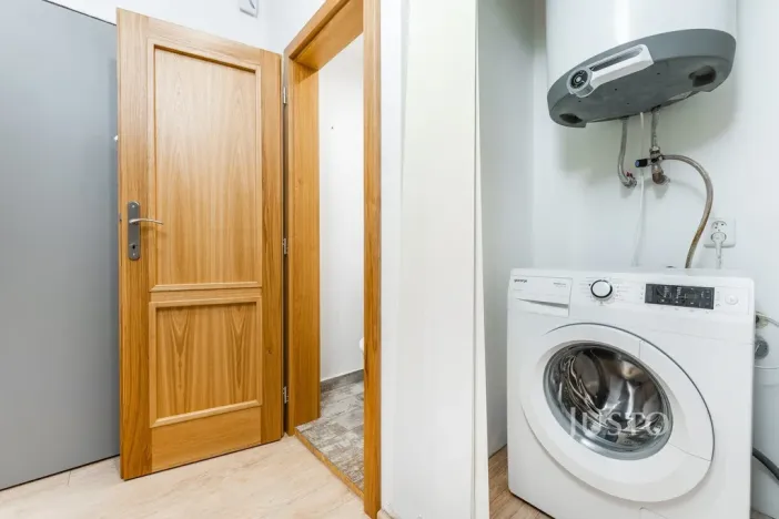 Pronájem bytu 1+kk, Jablonec nad Nisou, Opletalova, 32 m2
