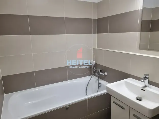 Pronájem bytu 2+kk, Olomouc, 17. listopadu, 56 m2