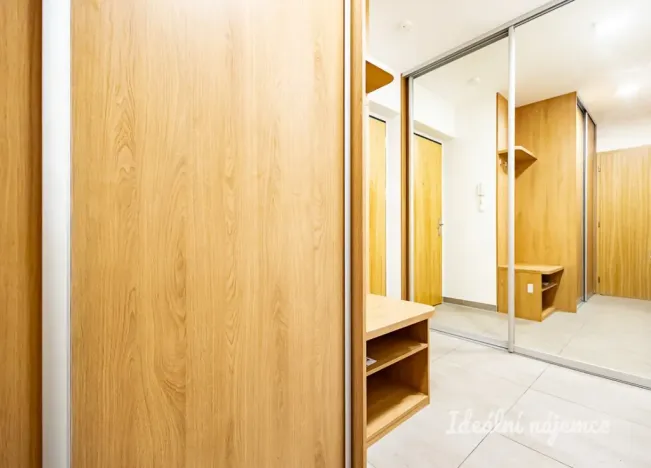Pronájem bytu 3+kk, Praha - Dolní Chabry, K Beranovu, 83 m2
