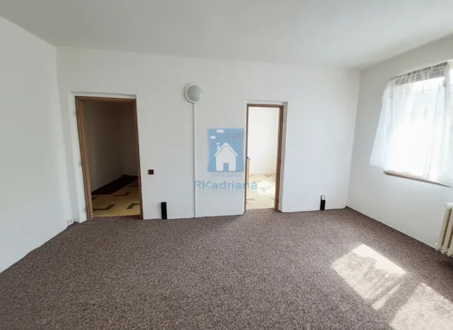 Pronájem bytu 1+1, Rotava, Sídliště, 36 m2
