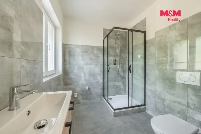 Prodej rodinného domu, Králův Dvůr, Fibichova, 97 m2