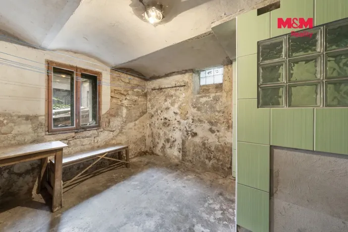 Prodej bytu 1+1, Povrly, Školní, 43 m2