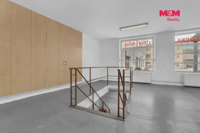 Pronájem obchodního prostoru, Bystřice nad Pernštejnem, Zahradní, 498 m2