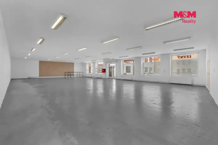 Prodej obchodního prostoru, Bystřice nad Pernštejnem, Zahradní, 498 m2