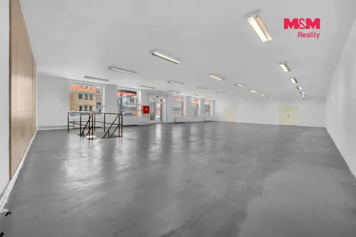 Prodej obchodního prostoru, Bystřice nad Pernštejnem, Zahradní, 498 m2