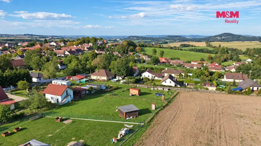 Pronájem zahrady, Pravonín, 800 m2