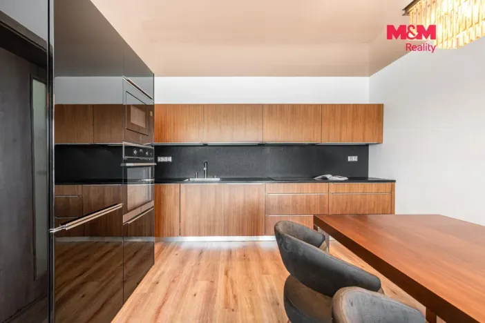 Prodej bytu 2+kk, Karlovy Vary - Rybáře, Sedlecká, 68 m2