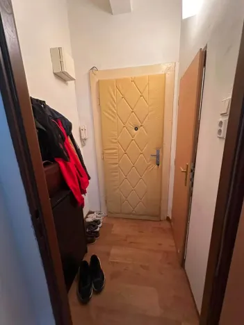 Pronájem bytu 1+kk, Praha - Libeň, Drahobejlova, 20 m2