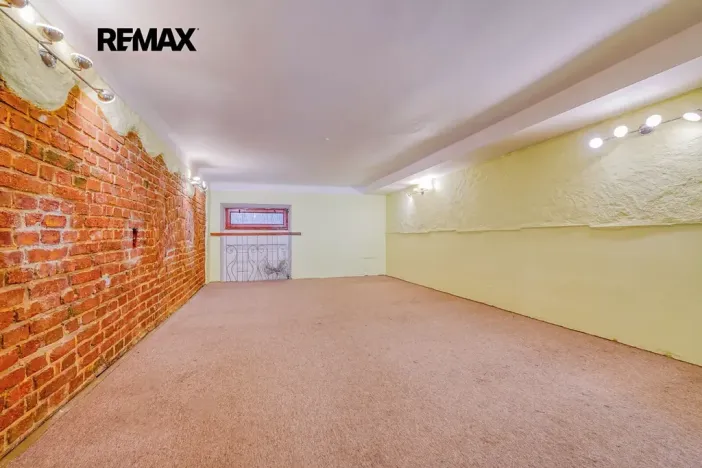 Pronájem obchodního prostoru, Plzeň, Bedřicha Smetany, 312 m2
