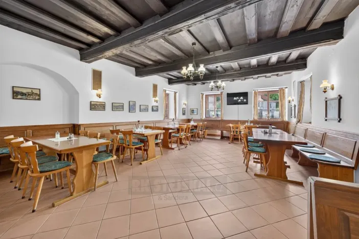 Prodej ubytování, Rožmberk nad Vltavou, 1750 m2