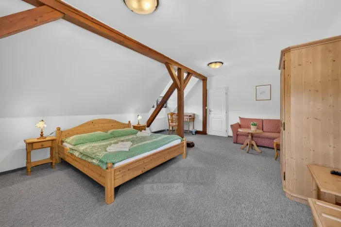 Prodej ubytování, Rožmberk nad Vltavou, 1750 m2