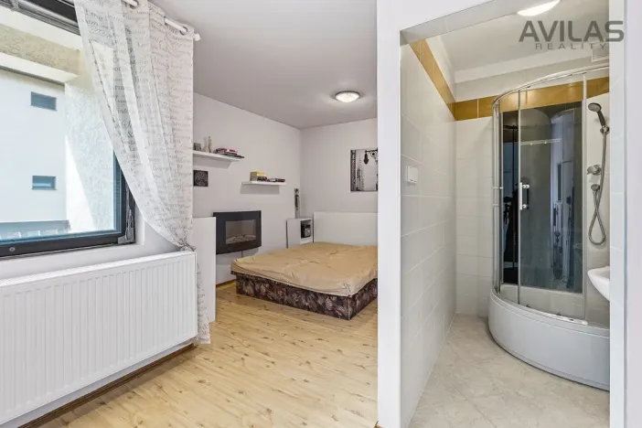 Prodej komerční nemovitosti, Říčany, Kozinova, 300 m2