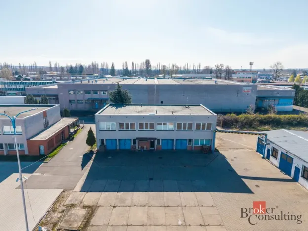 Pronájem výrobních prostor, Hradec Králové - Slezské Předměstí, Výrobní, 376 m2