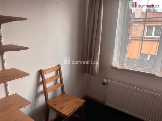 Pronájem atypického bytu, Praha - Prosek, Martinovská, 12 m2