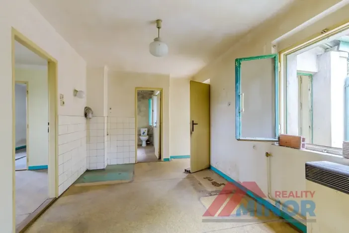 Prodej rodinného domu, Zvoleněves, 110 m2