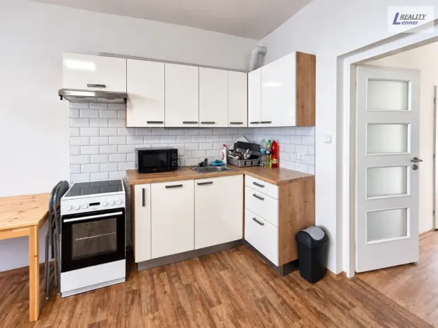 Pronájem bytu 1+kk, Příbram - Příbram II, Dlouhá, 43 m2