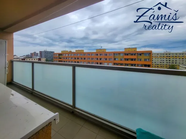 Pronájem bytu 1+kk, Kladno - Kročehlavy, Italská, 27 m2