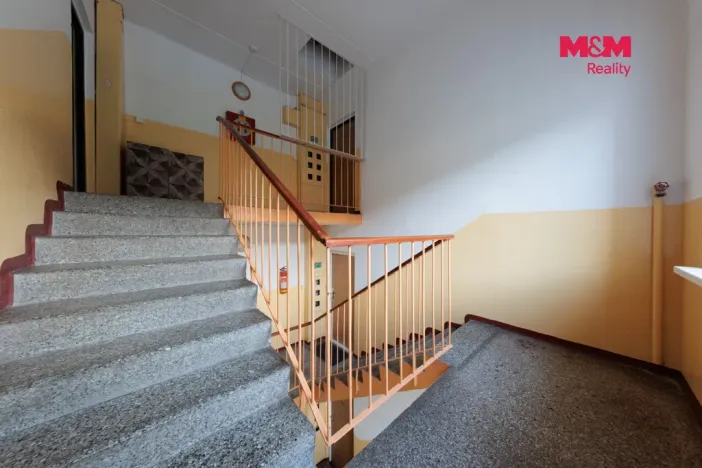 Prodej bytu 3+kk, Hroznětín, Sídliště, 55 m2
