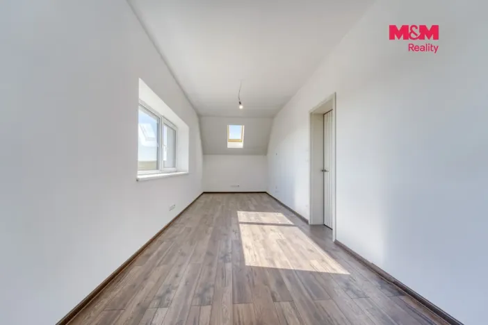 Prodej rodinného domu, Vodochody - Hoštice, Na Kopečku, 168 m2
