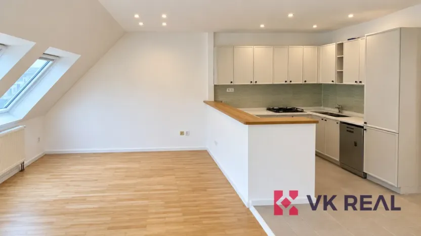 Pronájem bytu 2+kk, Praha - Žižkov, Jičínská, 61 m2
