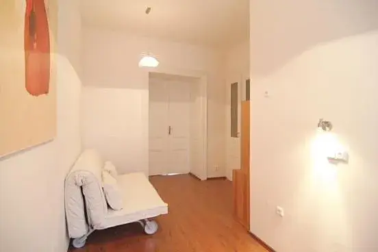 Pronájem bytu 4+1, Praha - Vinohrady, Belgická, 114 m2
