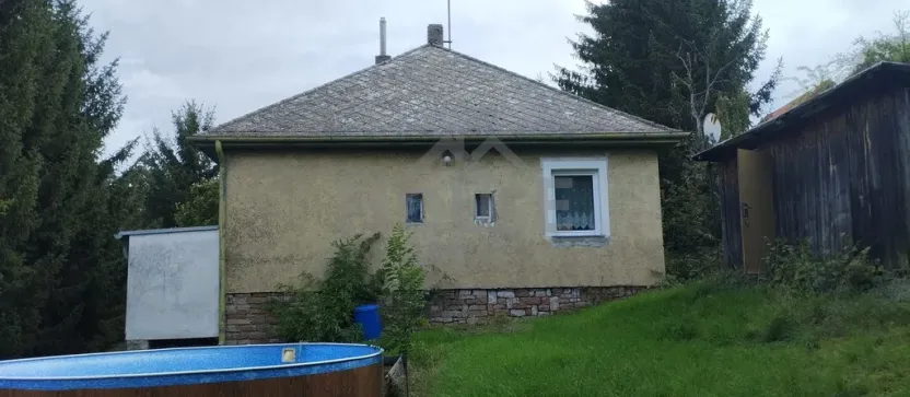 Prodej rodinného domu, Suchomasty, 160 m2
