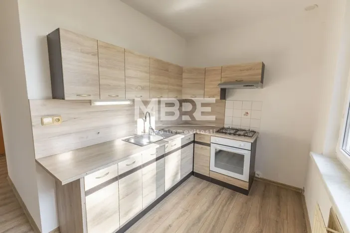 Pronájem bytu 2+1, Orlová - Lutyně, Masarykova třída, 55 m2