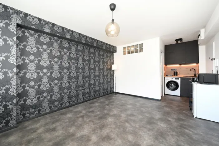 Pronájem bytu 1+kk, Praha - Vokovice, Evropská, 23 m2