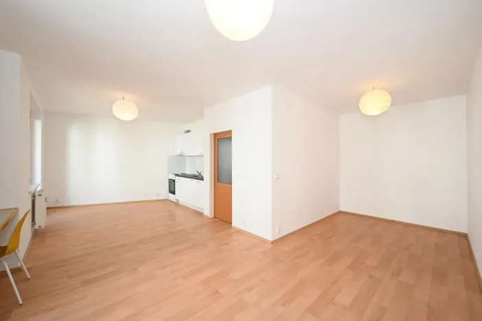 Pronájem bytu 1+kk, Praha - Záběhlice, Ginzova, 40 m2