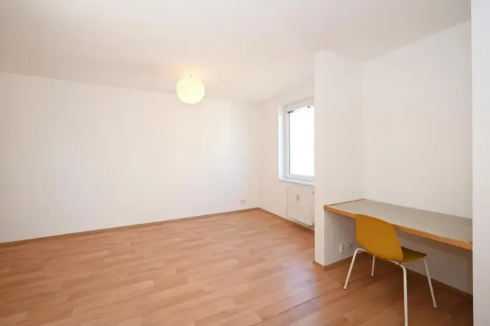 Pronájem bytu 1+kk, Praha - Záběhlice, Ginzova, 40 m2