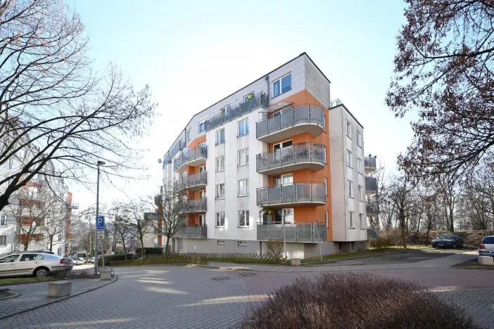Pronájem bytu 1+kk, Praha - Záběhlice, Ginzova, 40 m2