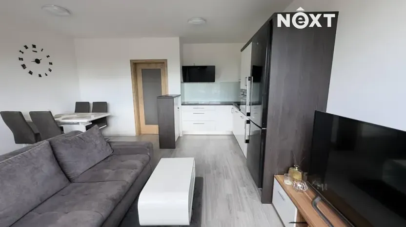 Pronájem bytu 3+kk, České Budějovice, Stradonická, 69 m2