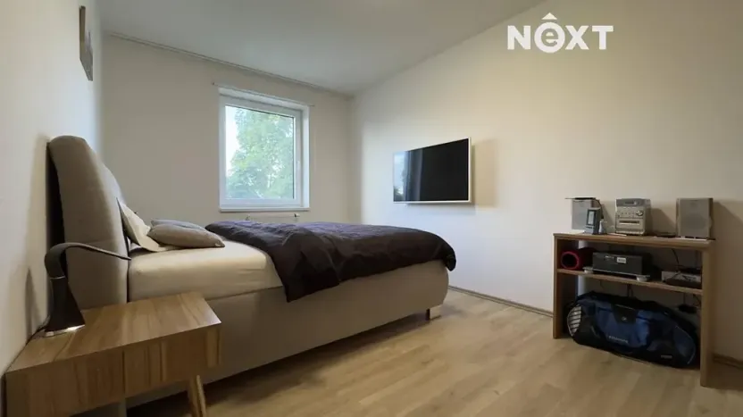 Pronájem bytu 3+kk, České Budějovice, Stradonická, 69 m2
