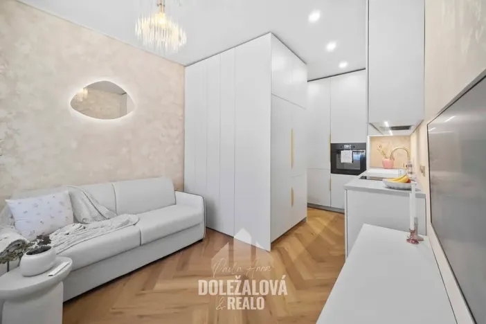 Prodej bytu 1+kk, Praha - Strašnice, Kralická, 25 m2