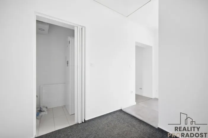 Prodej rodinného domu, Kladruby nad Labem - Bílé Vchynice, 123 m2